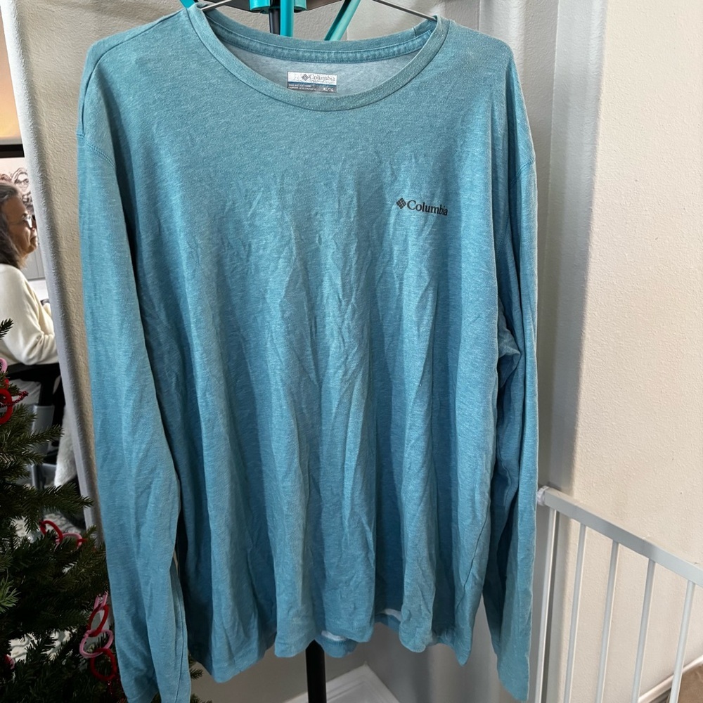 Columbia Men's Teal Long Sleeve Shirt